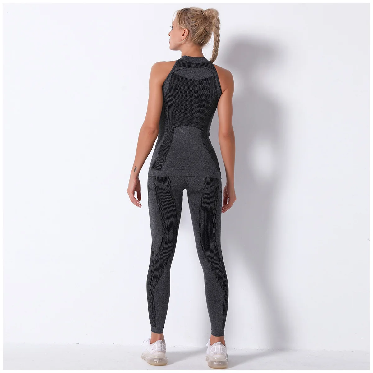 

Striped moisture wicking long-sleeved yoga suit sports running fitness pants