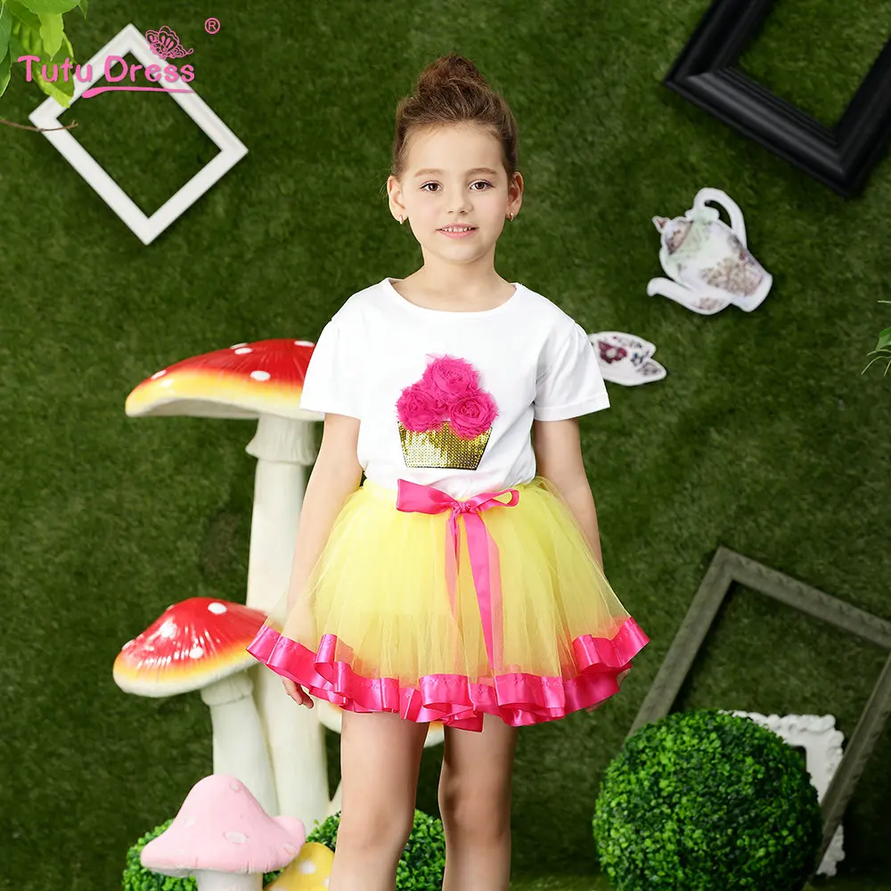 Розничная продажа комплект одежды для дня рождения с цветами новинка 2018 летняя