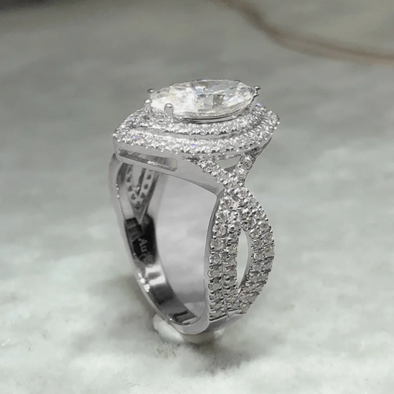 Женское кольцо с фианитом конский глаз | Украшения и аксессуары