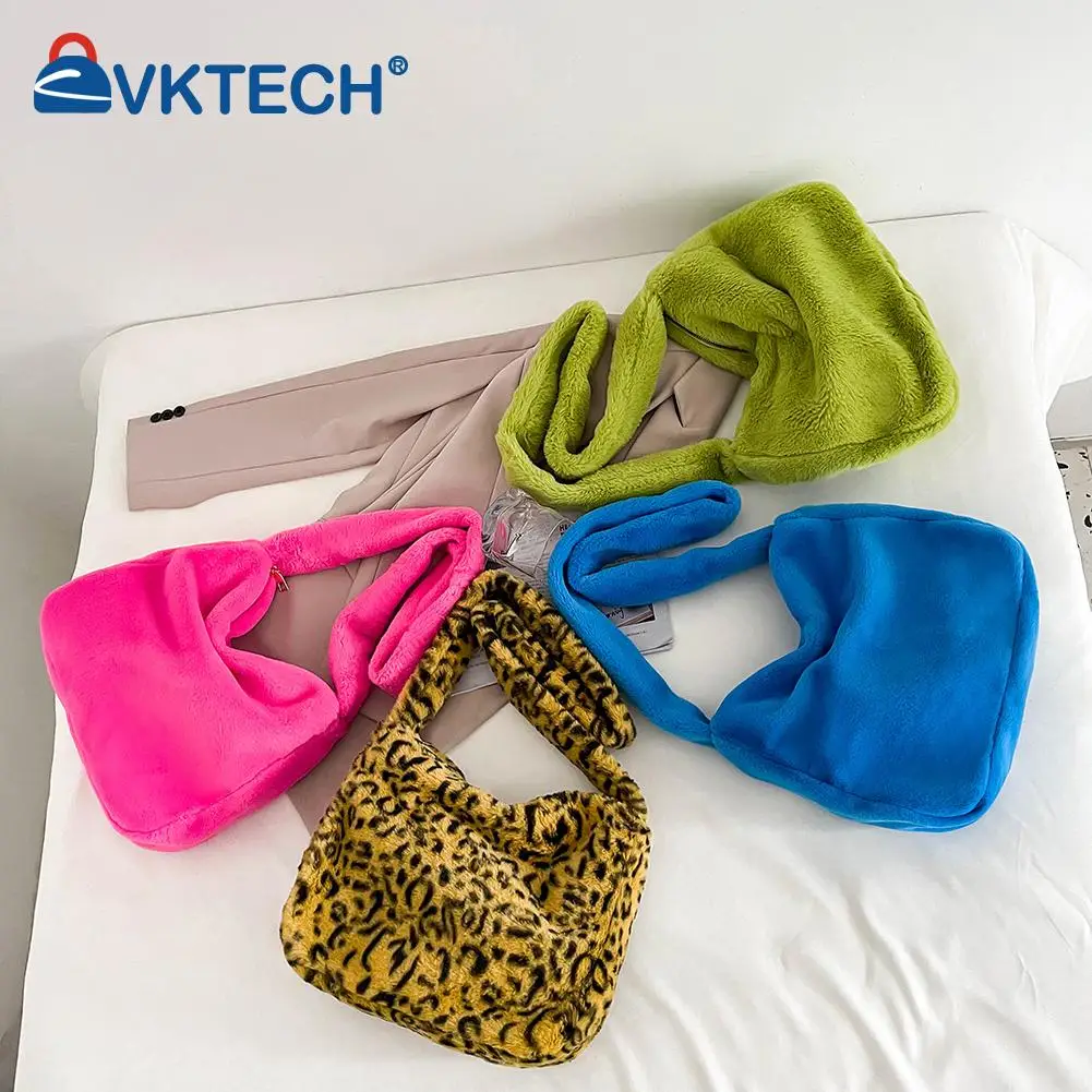 

Women Plush Fur Solid Color Shoulder Bag Lady Casual Small Zipper Crossbody BagTravel FluffyAll-match Phone Bags
