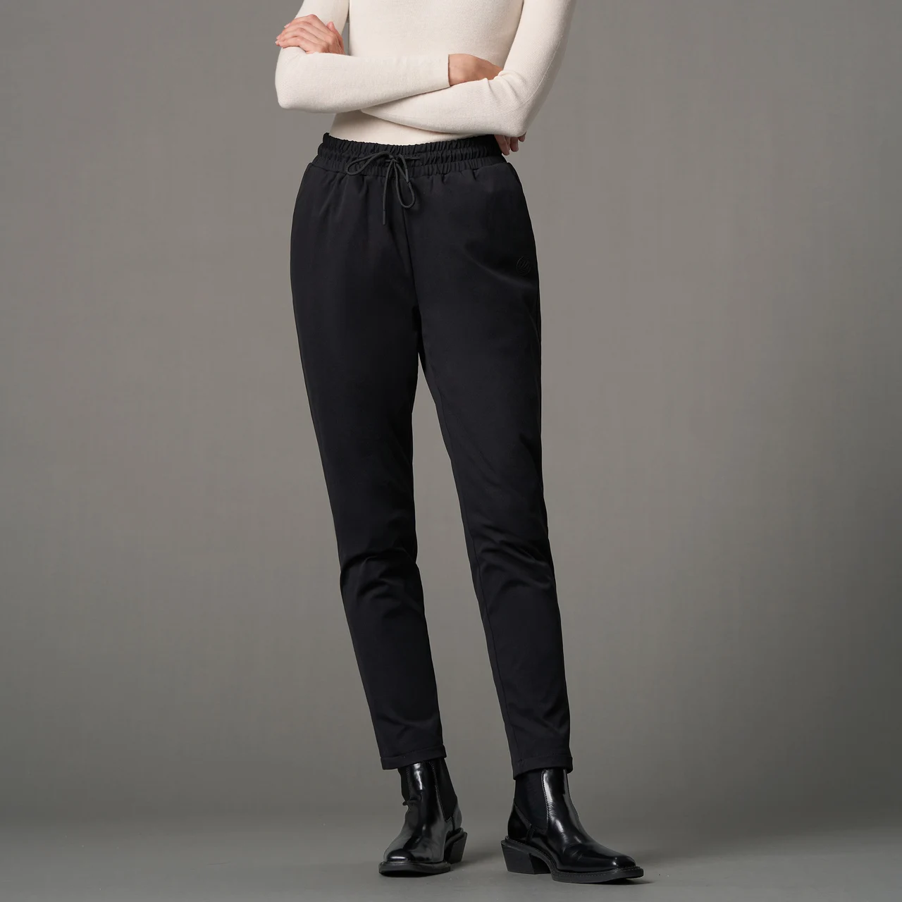 Bosideng Women's 2021 New Slim and Versatile Fit Elastic High Waist Warm and Windproof Down Pants B10147102
