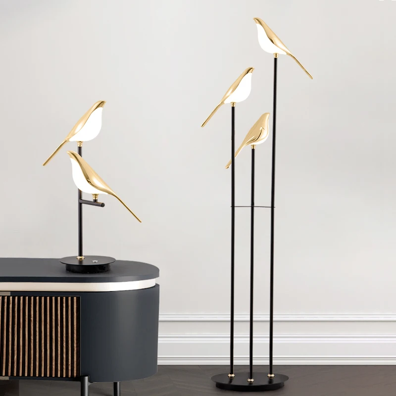 

Настольная Светодиодная лампа в стиле «Золотая сорока», с защитой для глаз, с умным сенсорным управлением, с регулируемой яркостью, для спал...