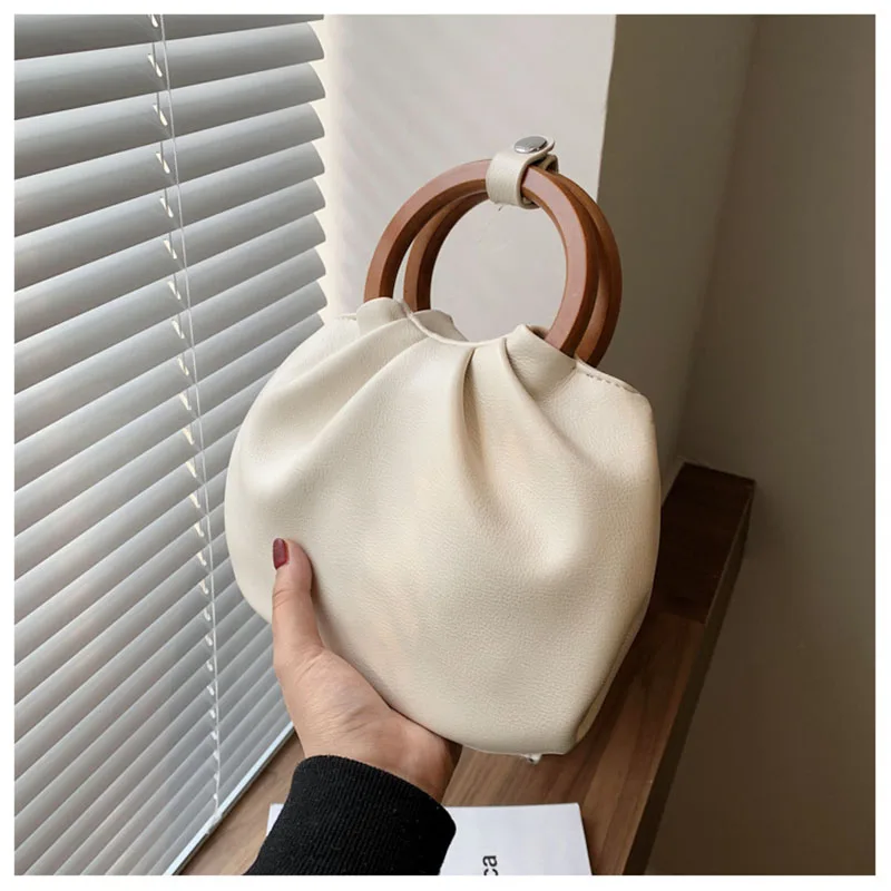 

Round Wooden Handle Design Retro Soft Leather Crossbody Bags for Women New Cloud Fold Handbag Shoulder Shell Bag Female Totes