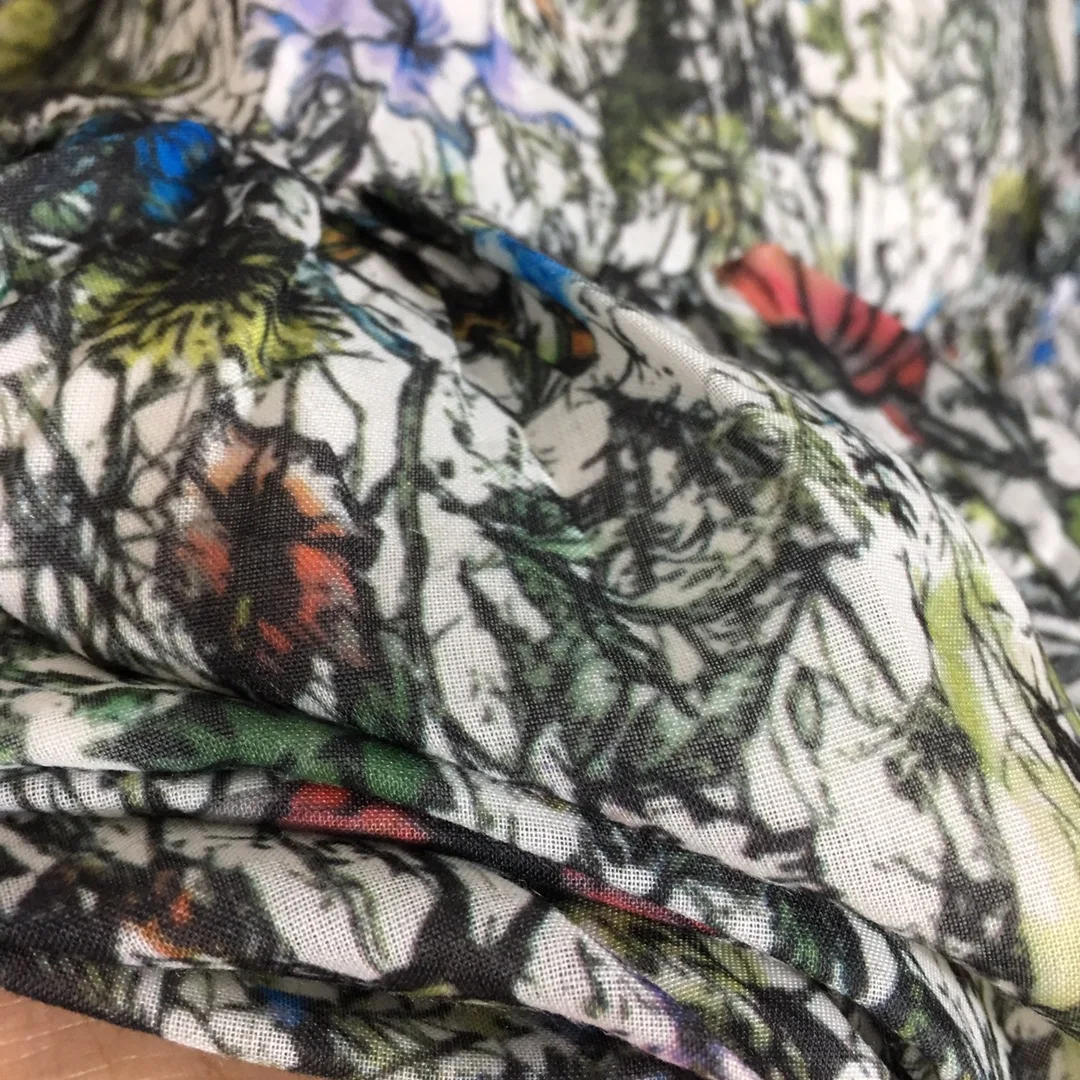 

Hoge Kwaliteit Luxe Voorjaar Vrouwen Nieuwe Kleine Bloemen Hoge Taille Grote Schommel High Street Med Lange Rokken