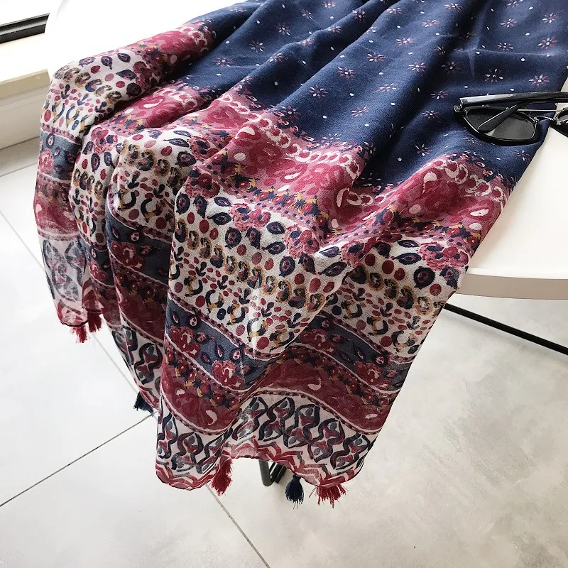 

Luxury cotton silk autumn winter lady's warm scarf women's fashion big size cotton drape shoulder beach towel popular silk scarf