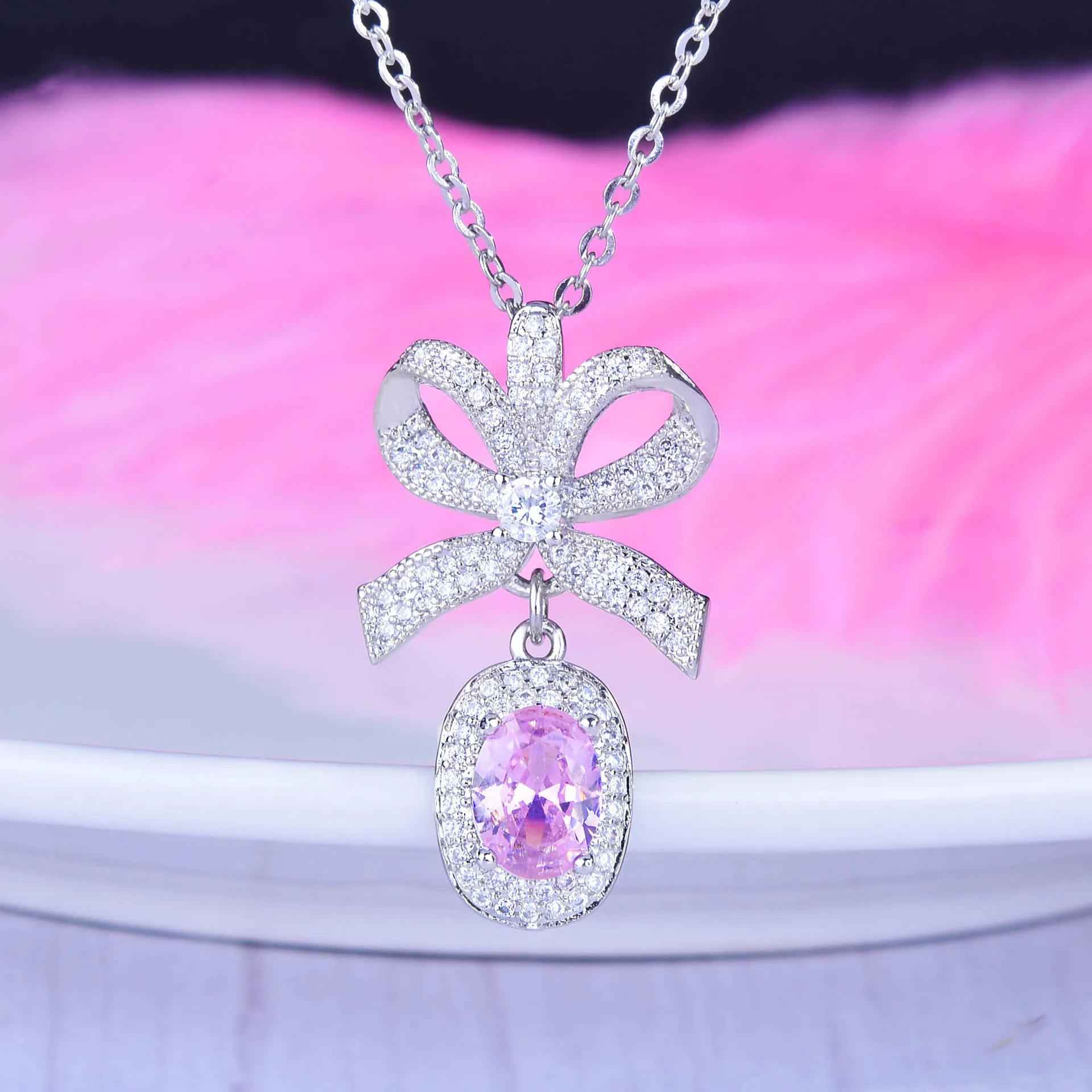 

Foydjew Jewelry Bowknot Necklaces Women's Design Luxury Solid Argyle Pink High Carbon Diamond Pendant Necklace 45cm Chain