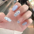 Поддельные кремовые накладные ногти белые детские синие короткие наклейки для ногтей, готовые наклейки для ногтей, 24 наклейки для ногтей с клеем