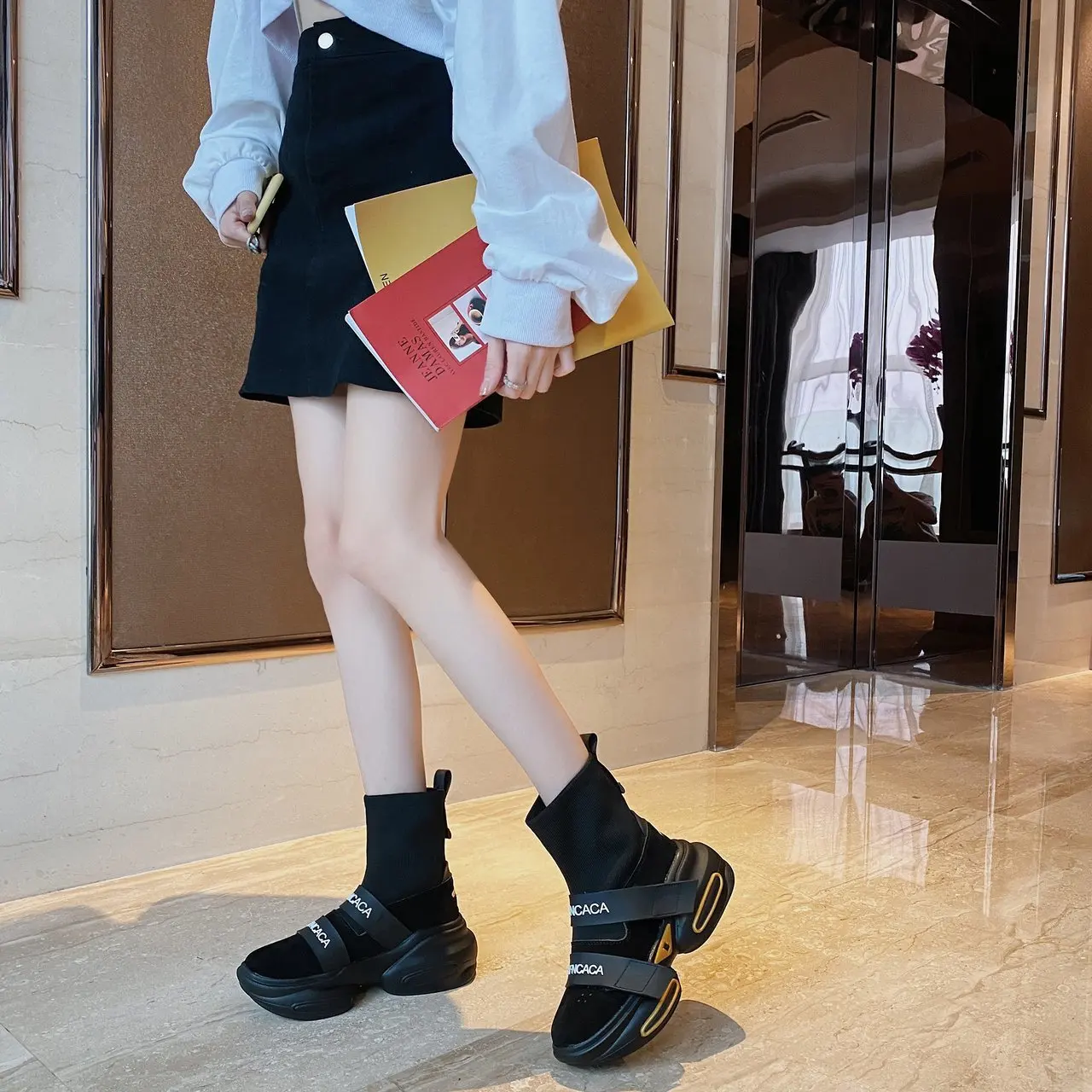 

Women Shoes Slip On Women Sneakers hot Women Vulcanize Shoes Basket Femme Sock Shoes Women Flats Tenis Feminino