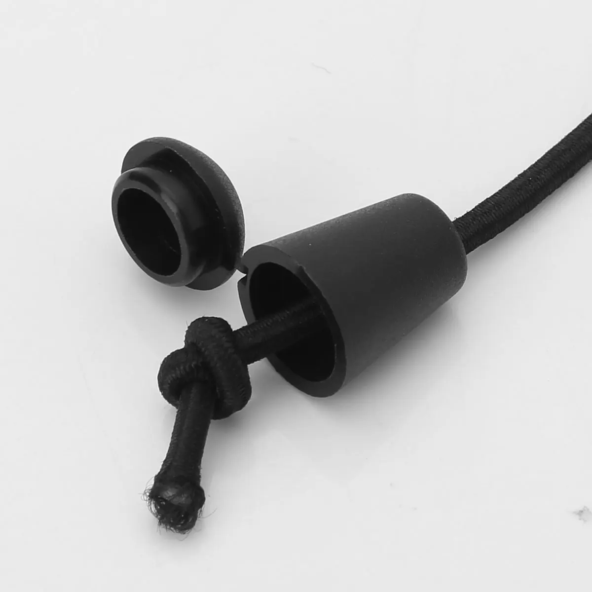30Pcs Cord End Bell Stopper with Locking Lid Plastic Toggle Clip for Paracord Clothes Bag Sports Wear Shoes Accessories | Дом и сад