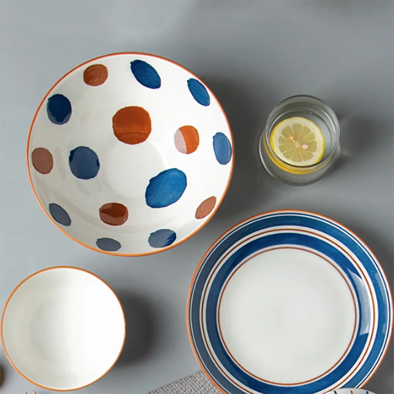 Японские милые столовые тарелки керамические дешевые фарфоровые для завтрака
