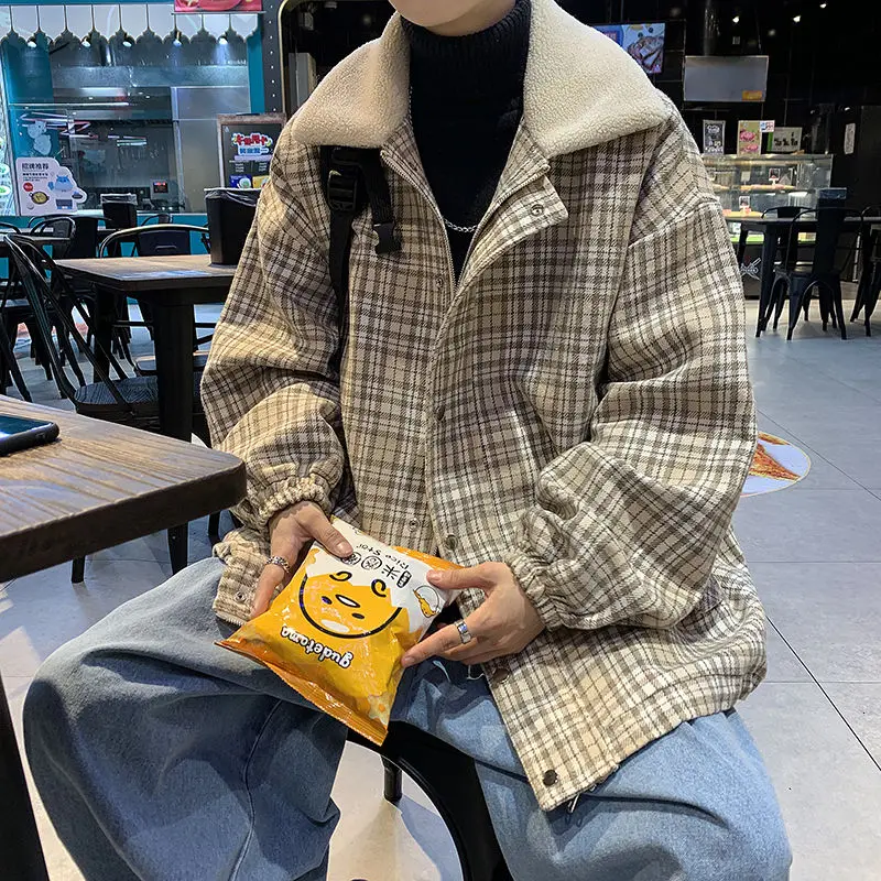 

2020 Winter Men's Lattice Printing Coats Loose Snow Jackets Lamb Lapel Collar Parkas Casual Fashion Woolen Blends Size M-2XL