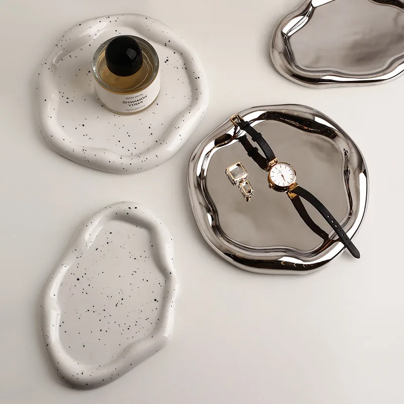 

Ins Storage Light Luxury Silver Ceramic Jewelry Plate Decorative Tray Ornament Jewelry Pendulum Jewelry Storage