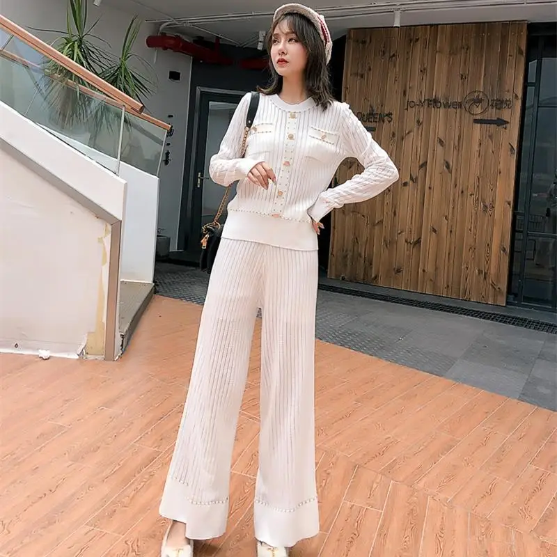 Осенний костюм женский однобортный свитер брюки с высокой талией и широкими