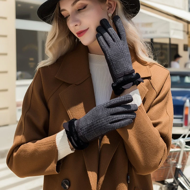 

Fashion Winter Women's Cute Warm Emollient Gloves Contact Sn Gloves Windproof Heating Plush Gloves