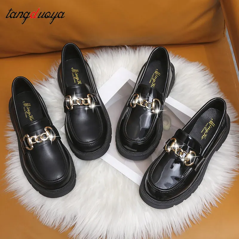 

Женские однотонные черные лоферы из искусственной кожи, женские повседневные туфли без застежки, обувь на платформе с круглым носком, 2022