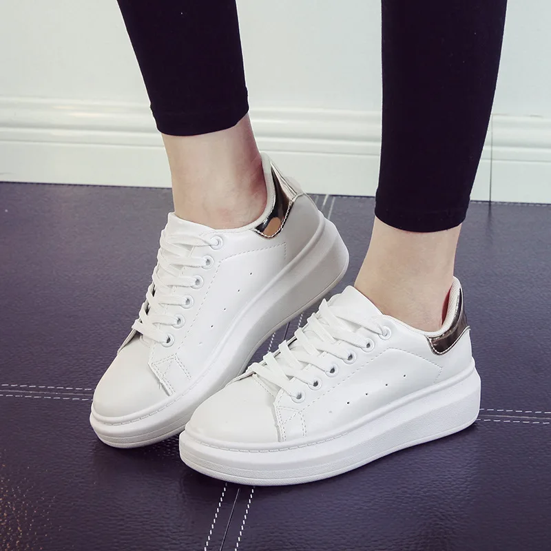 Женские повседневные кроссовки белые модные дышащие из искусственной кожи на