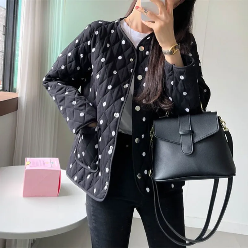 

Новинка 2021, зимняя куртка в стиле Харадзюку, женская повседневная черная теплая парка в горошек с длинным рукавом и хлопковой подкладкой, Же...