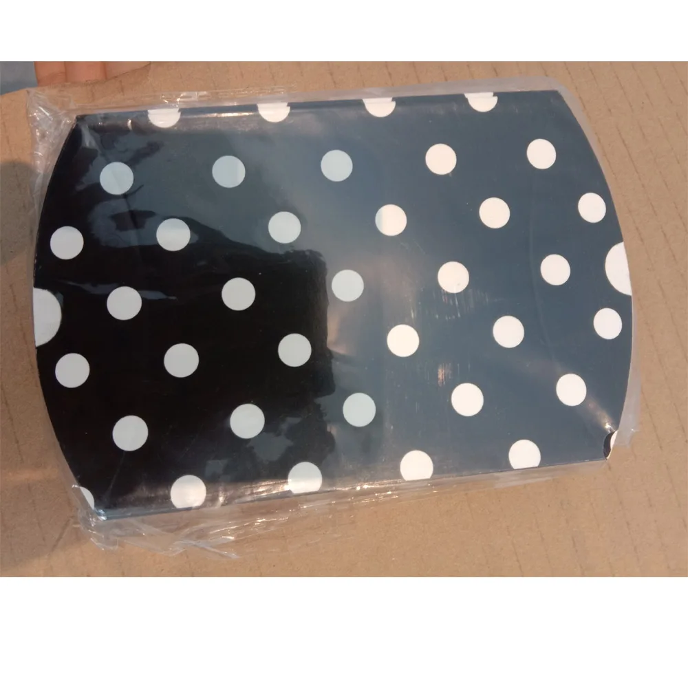 100 шт./лот в горошек форме подушки Свадебная коробка для конфет гостевая