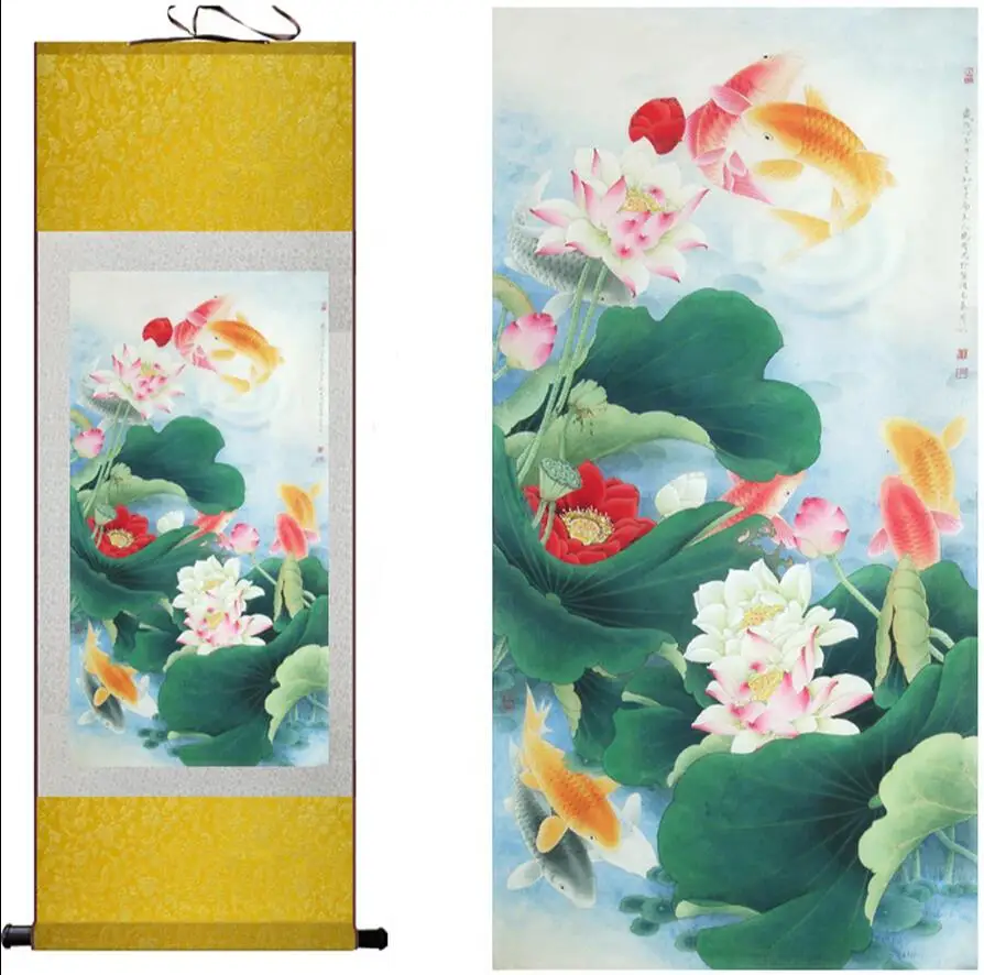 

Traditional silk art painting Fish playing in the Water Chinese Art Painting Home Office Decoration Chinese painting