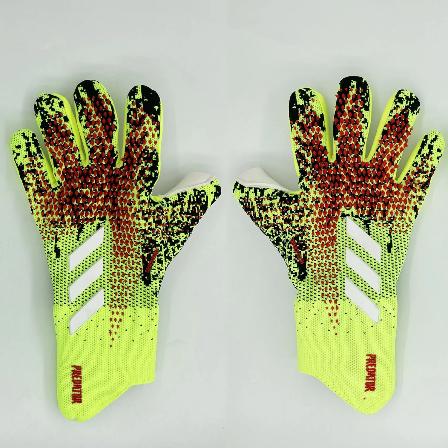 

2021 New Latex Goalkeeper Gloves, No Finger Guards, Thickened Soccer Goalkeeper Gloves, Professional Soccer Goalkeeper Gloveh