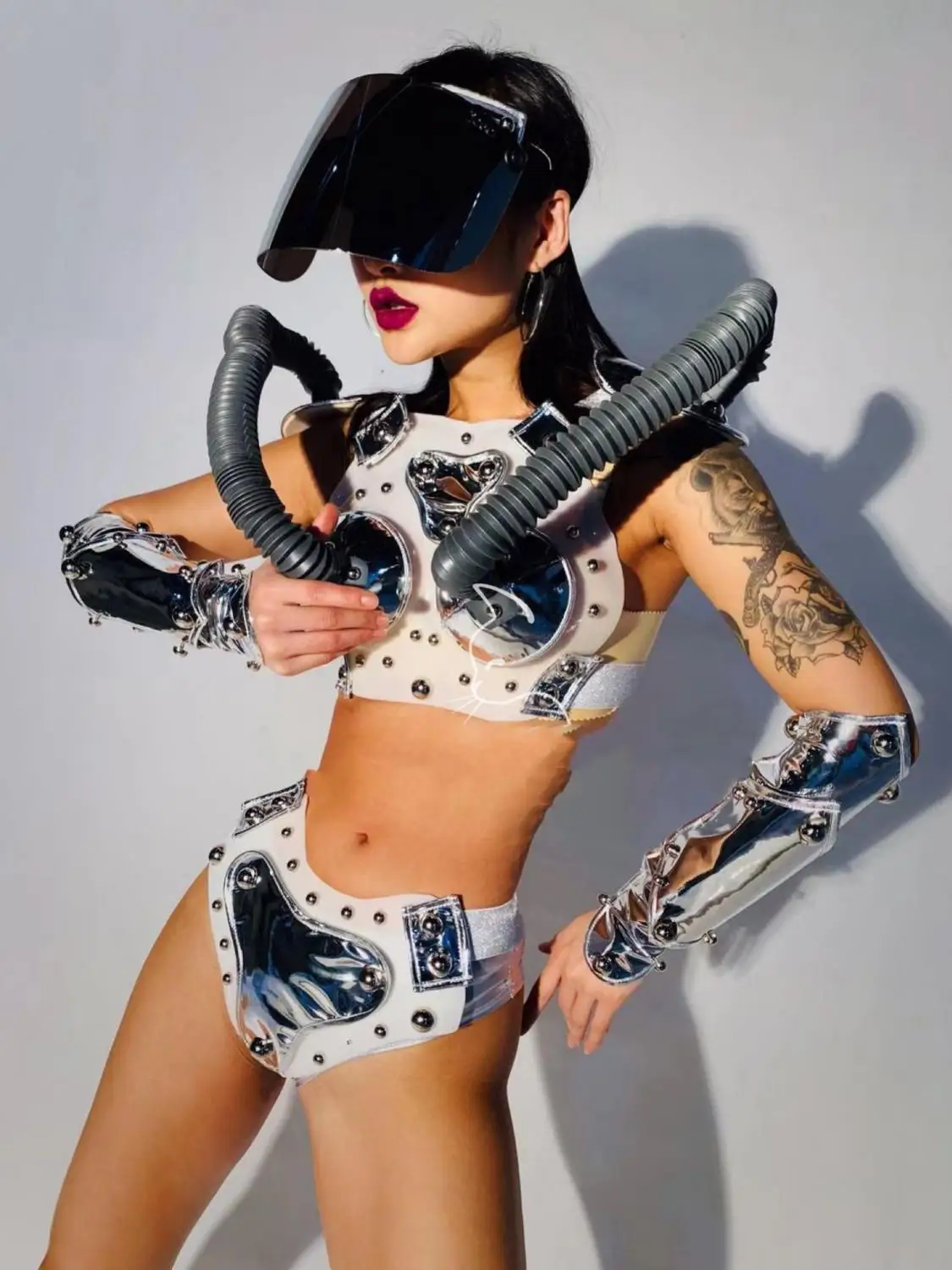 

Silver Space Mask Armor Top Shorts Nightclub Future space Warrior costume stage wear sexy singer dancer Show Leggings Gloves