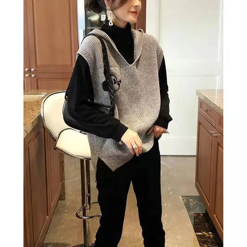 Женский свитер с капюшоном и вилкой безрукавка оверсайз весна осень 2021| |