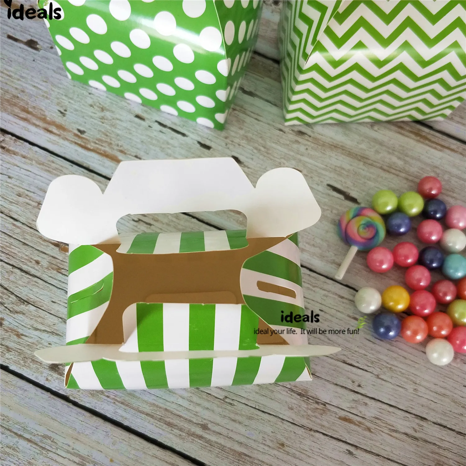 Рождественский красный зеленый бумажный пакет стоячие красочные пакеты