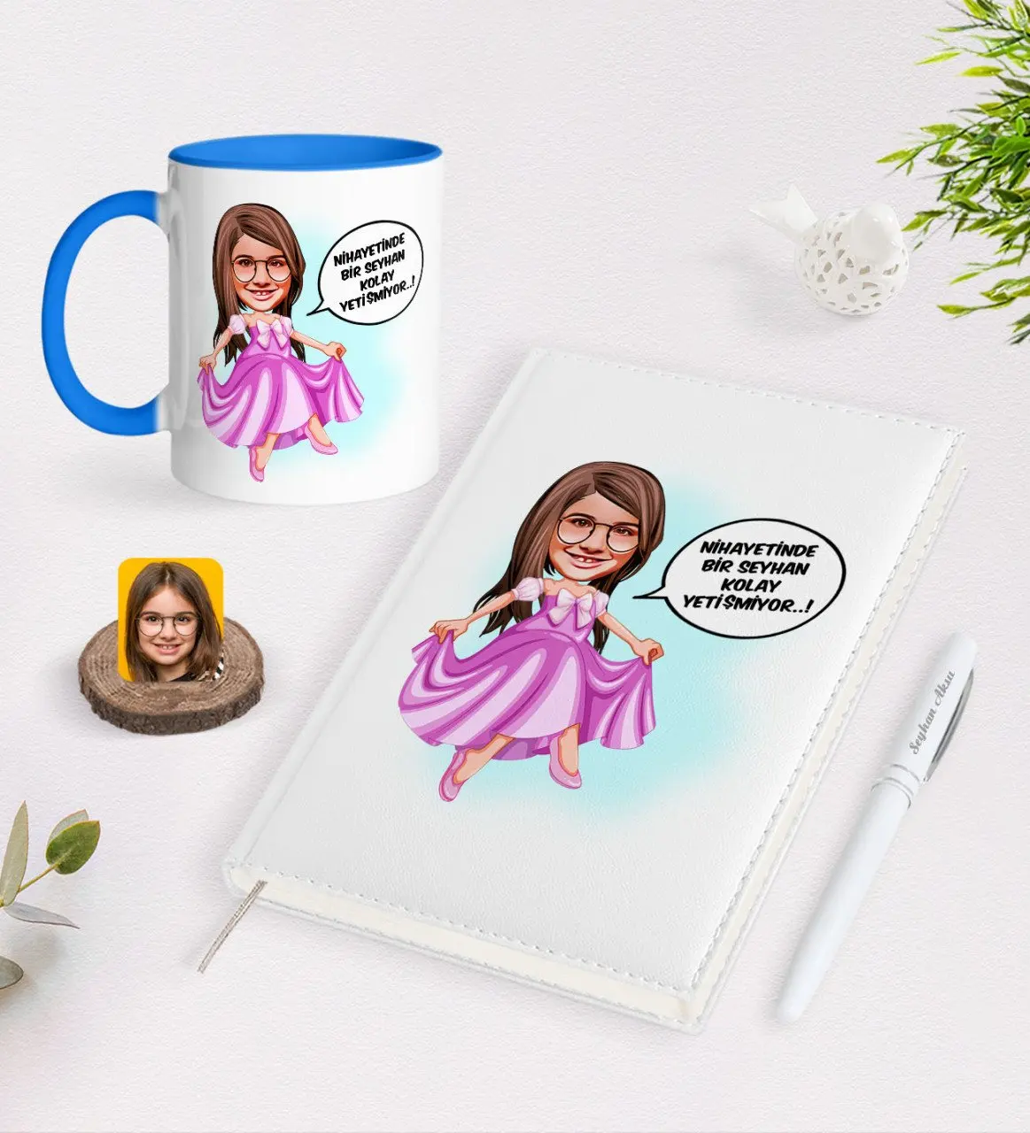 

Персонализированная женская и детская карикатура 2021 Органайзер ручка и синяя кружка набор-4