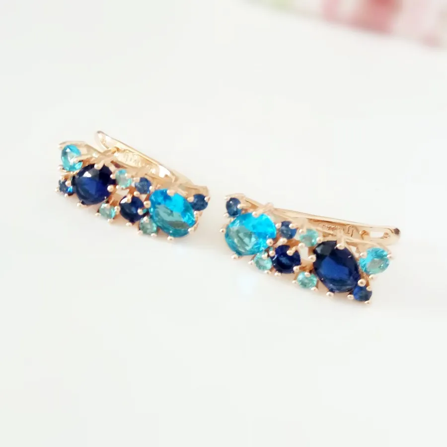 Женский ювелирный комплект из кольца и серёг под розовое золото 2020 пробы |