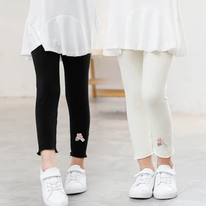 Леггинсы однотонные с цветочным принтом для девочек