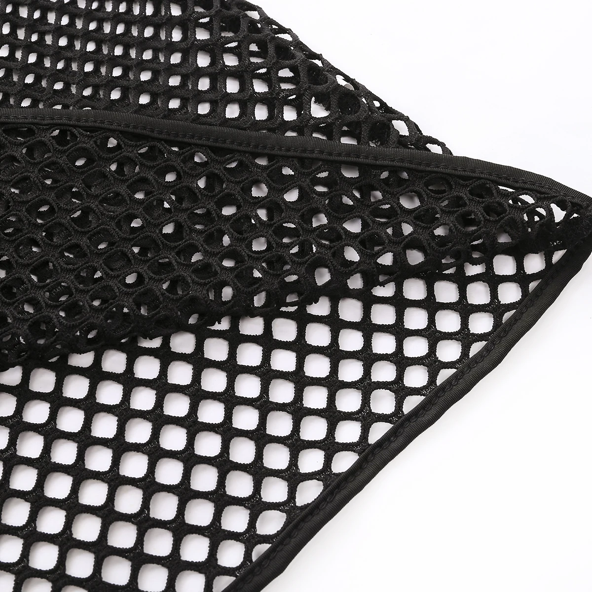 

Men Sexy Black Mesh Fishnet Breathable Vest Gentlemen Male Summer Solid Gym Sport Workout Sleeveless Tank Top Tees 2021 New