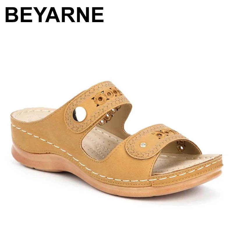 

BEYARNE высокое качество женские сандалии на каблуке 5 см; Летние шлепанцы на танкетке дышащие удобные тапки из кожи пу; Повседневная пляжная об...