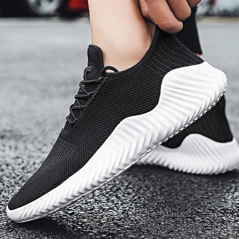 Breathable Running Shoes 47 Fashion Light Mens Sports Shoes 46 Outdoor Jogging Men's Sneakers 45 Large Size Men Casual Shoes