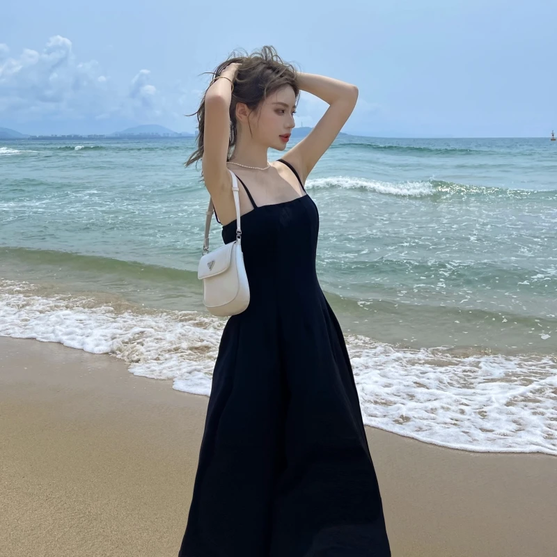 

COIGARSAM Beach French Style Women dress Spaghetti Strap Dresses Black 1026