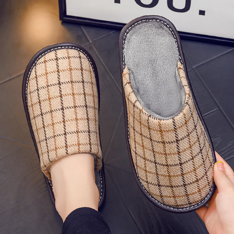 

2021 spring and summer fashion round head plaid suede indoor slippers DY374