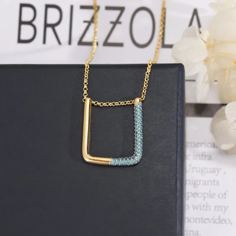 Ожерелье женское золотистое с квадратной регулируемой цепочкой Геометрическая