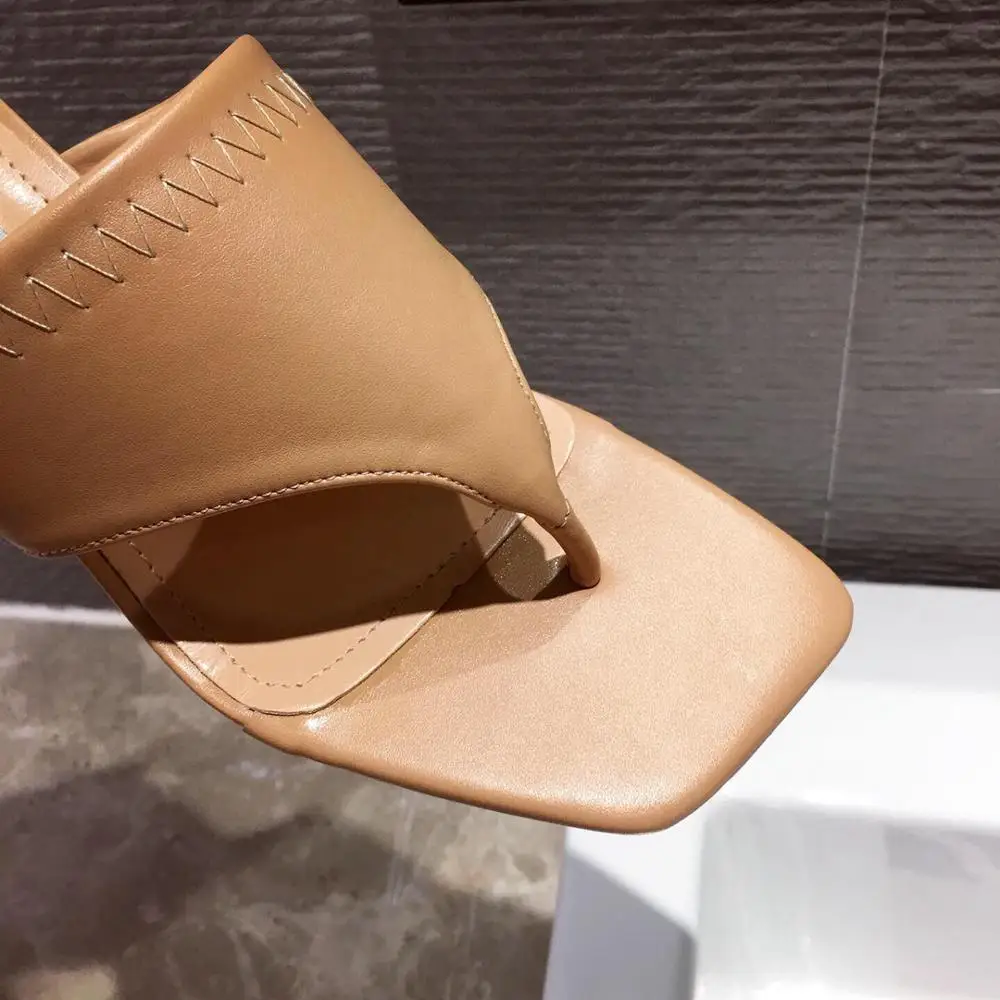 

2020 New ladys summer slippers flip flops high heels solid black women slides shoes Mules Designer Square Toe Leather Slippers