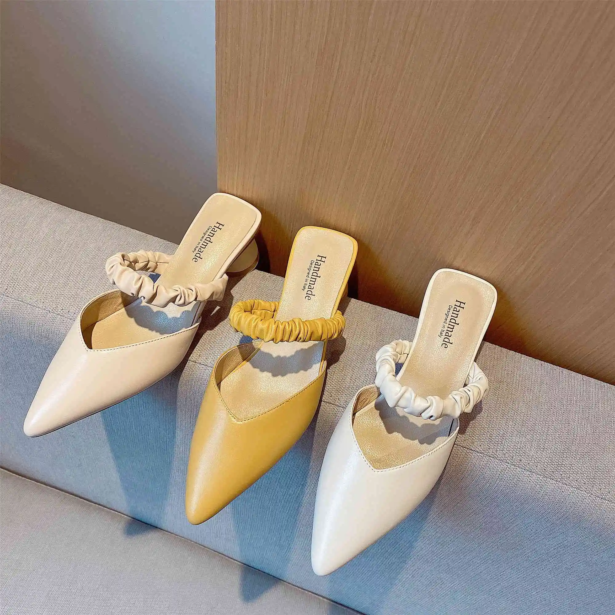 

Lenkisen new arrival high quality handmade full grain leather pleated pointed toe med round heel mules slip on women pumps L58