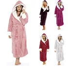 Халат женский однотонный бандажный с длинным рукавом и капюшоном, 5XL