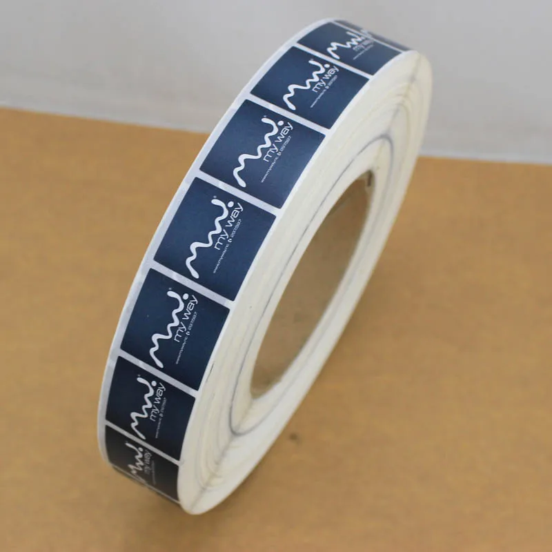 Хорошее качество Лучшая цена глянцевая самоклеящаяся рулонная этикетка