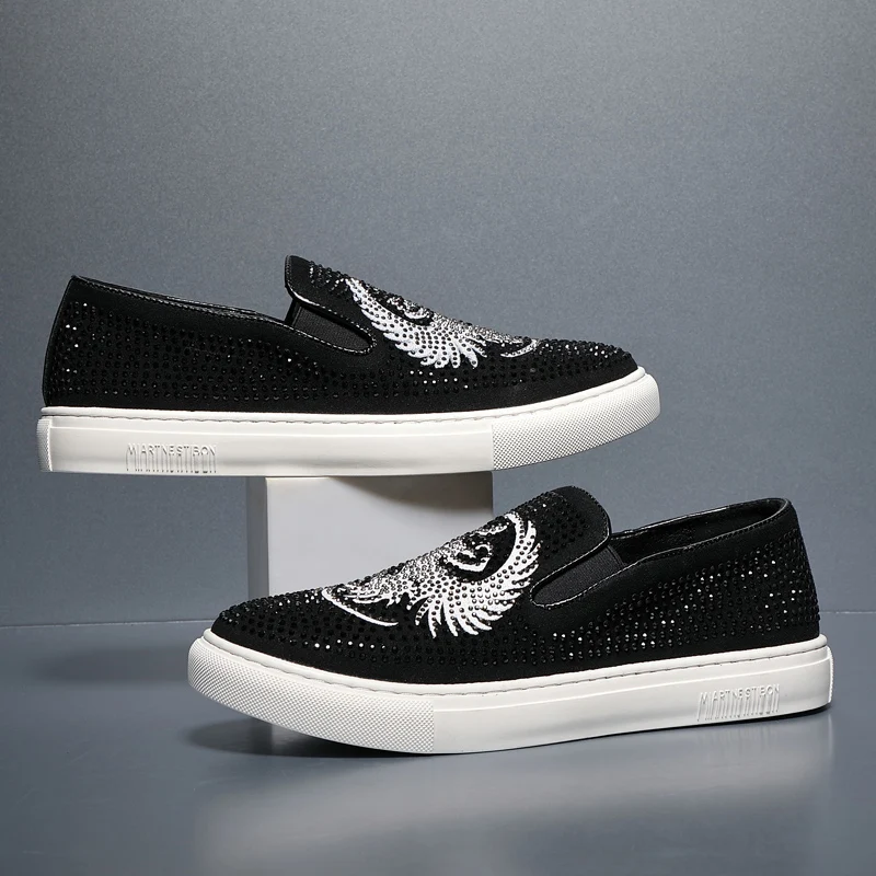 new hot selling brand mens shoes 2021 spring fashion wild trend comfortable rhinestone casual shoes mens shoes without laces free global shipping