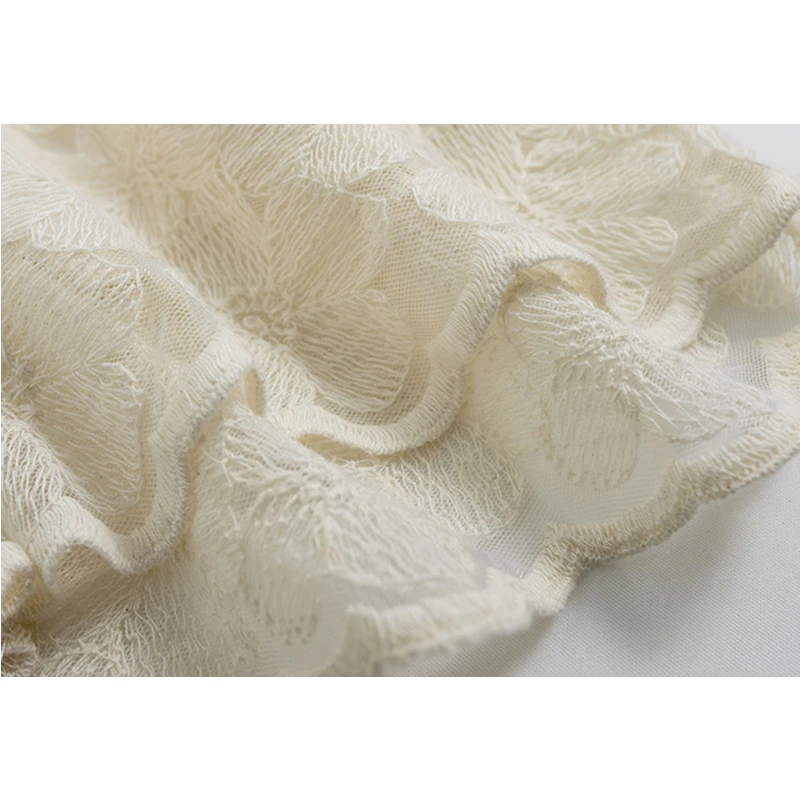 

Women Lace Embroidery Elegant Blouse Vintage V Neck Cardigan Rok Shirt Office Ladies Party Loose Tops 2021 Chic Ulzzang Blusas