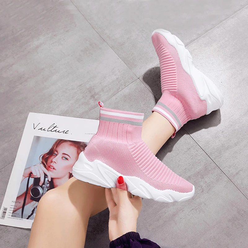 

Casual Shoes Trend Sneakers Women Walking Outdoor Trend Shoes Comfortable Lightweight Breathable Fashion Shoes Woman Sock shoes