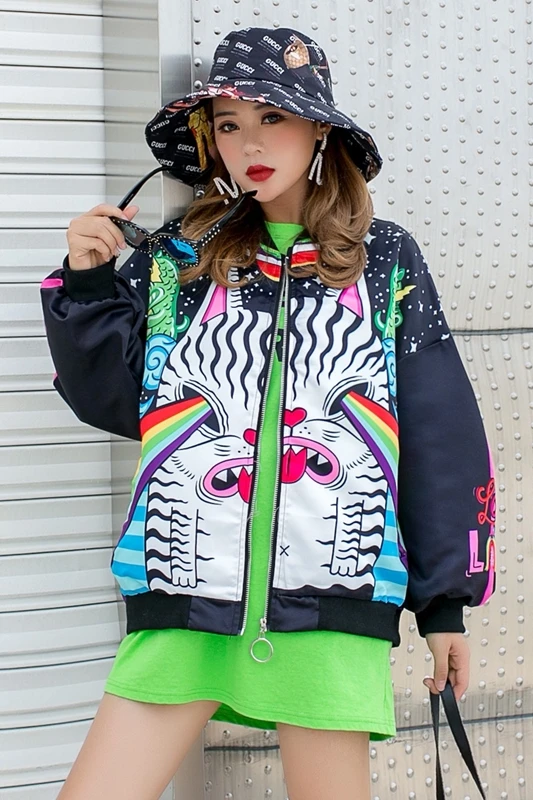 

Thai street fashion cartoon printed short coat female loose bat sleeve stand collar baseball uniform jacket autumn and winter