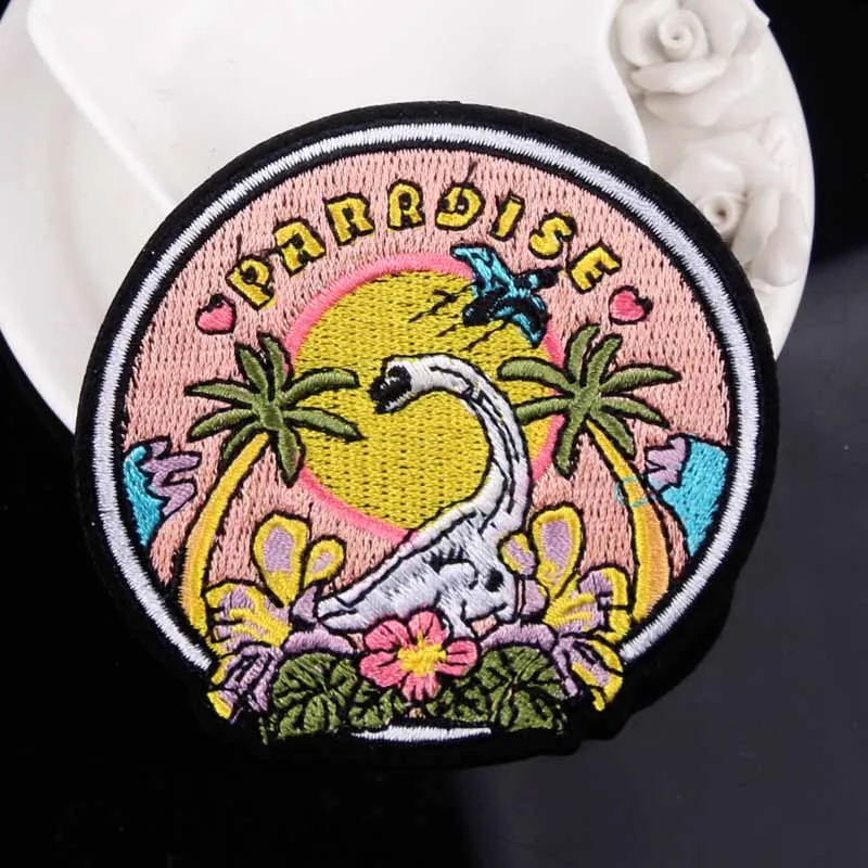 Вышитые ромбовидные нашивки сделай сам с изображением гор восхода солнца