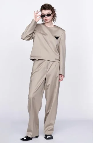 

Designer Clothes High Quality Women Casual Comfortable Back Zipper Long Sleeve T-Shirt or Elastic Waist Straight Pants Set