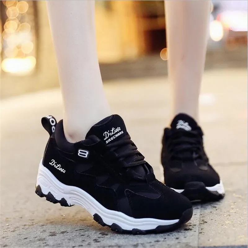 Женские кроссовки в стиле Харадзюку белые или черные повседневные на платформе AD