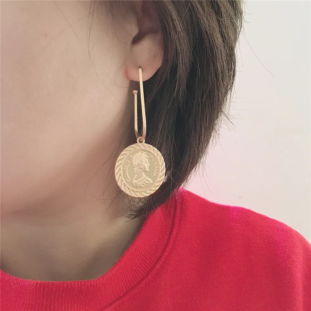 Серьги подвески из Модные женские сережки матового золота с покрытием медальон в