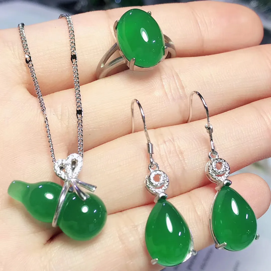 

Jade Crafts Natural Green Agate Chalcedony 925 Silver Three-Piece Set