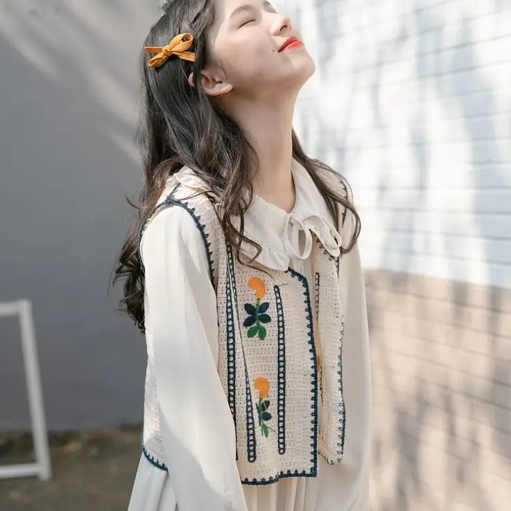 

Retro jacquard Sweater Vest Jacket Women's 2021 new spring and autumn with sleeveless V-Neck Sweater Vest